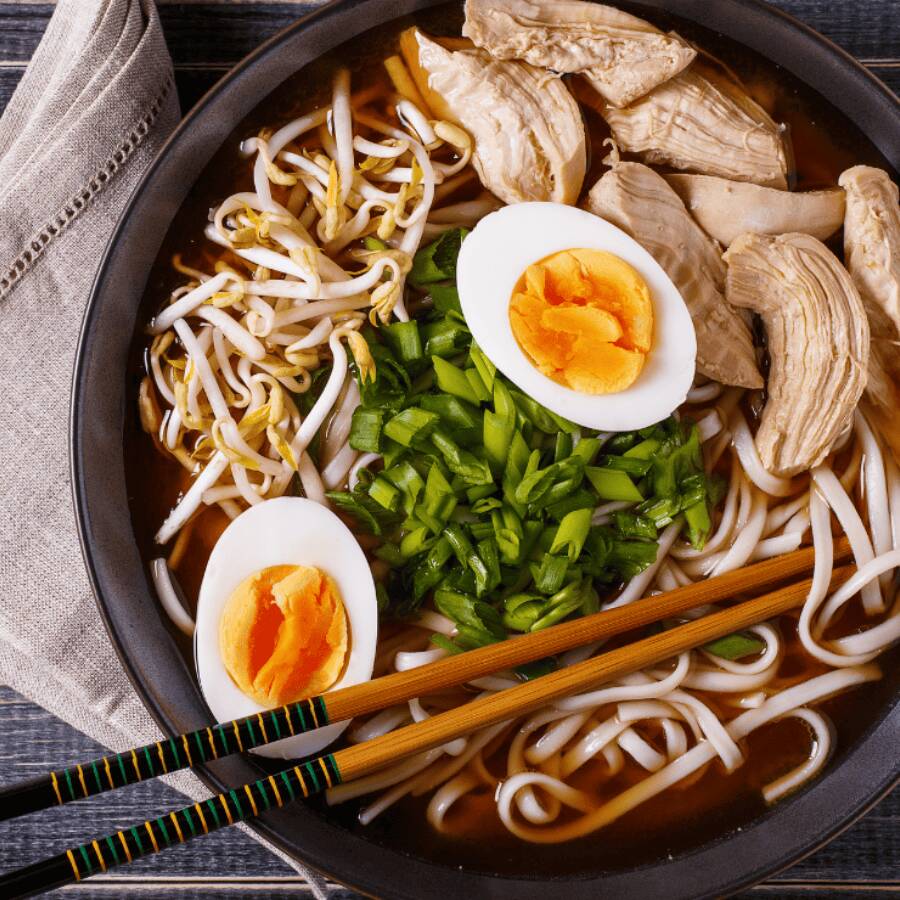 Pollo Salteado Ramen Misso