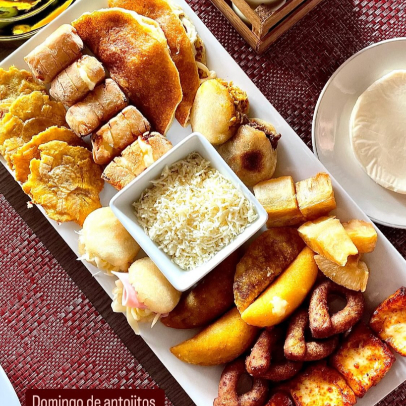 Antojitos Venezolanos