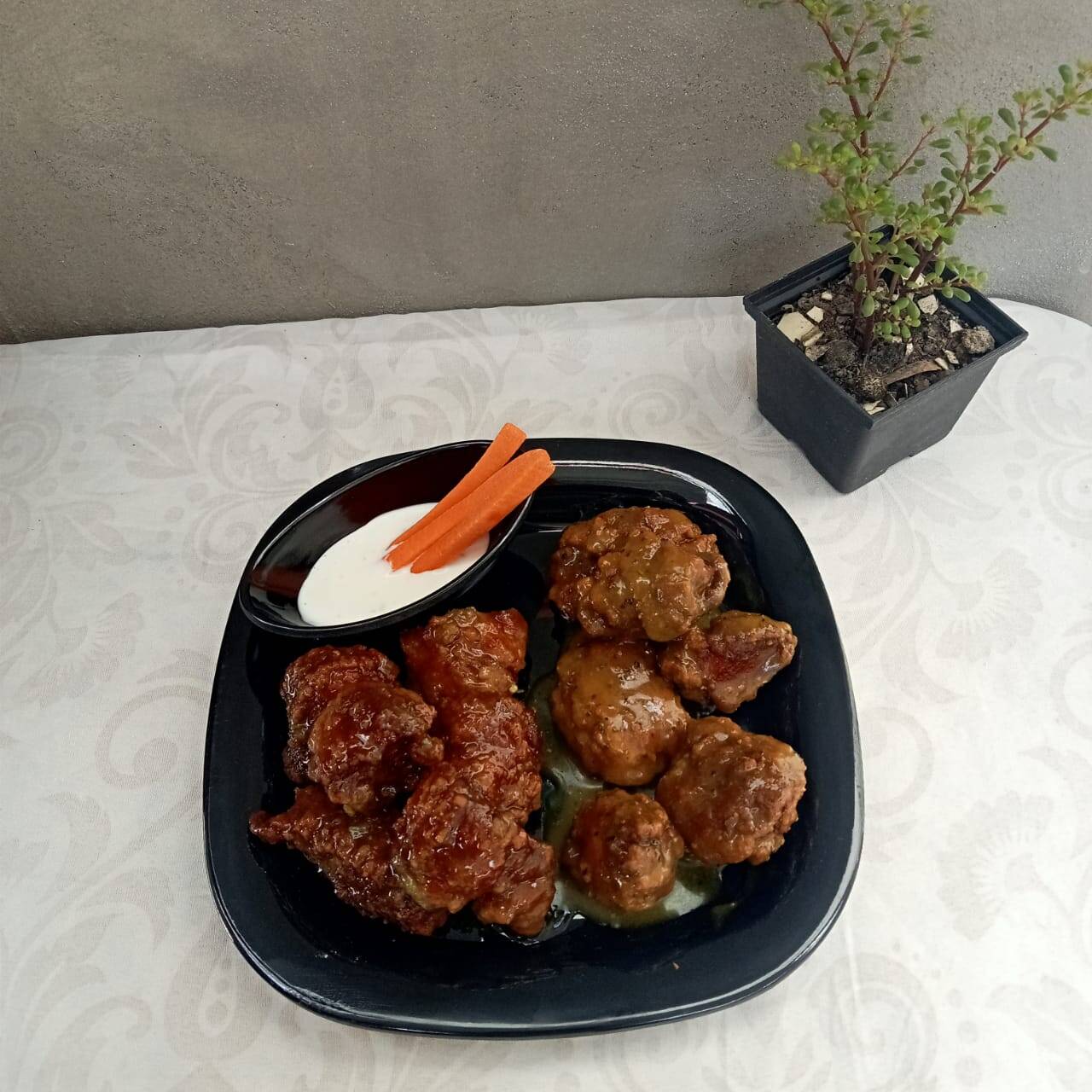 12 BONELESS