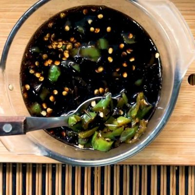 CHILE TOREADO EN SALSA SOYA