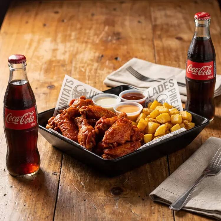 Combo Alitas x12 + 2 Coca Cola 250Ml