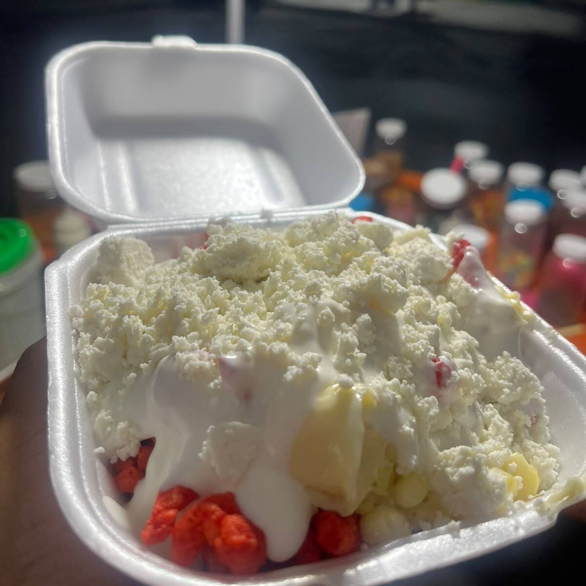 Fresas con Crema Grandes 16 oz