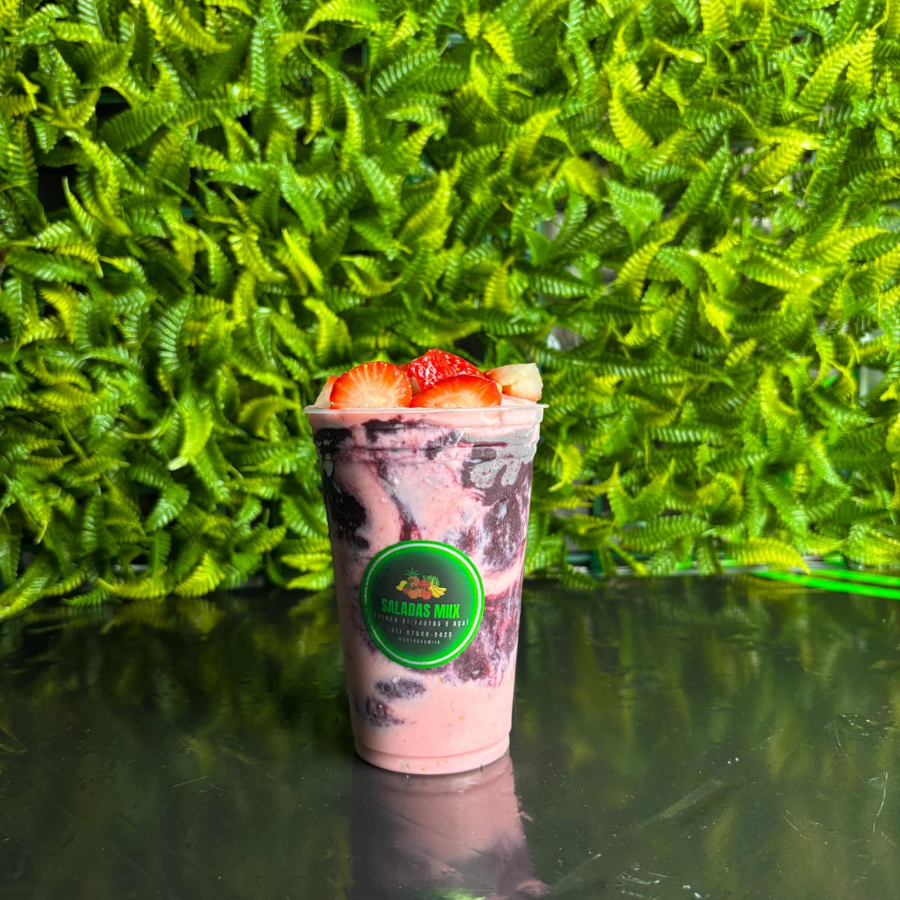 MORANGO + CREME DE MORANGO + LEITE EM PÓ + NUTELLA