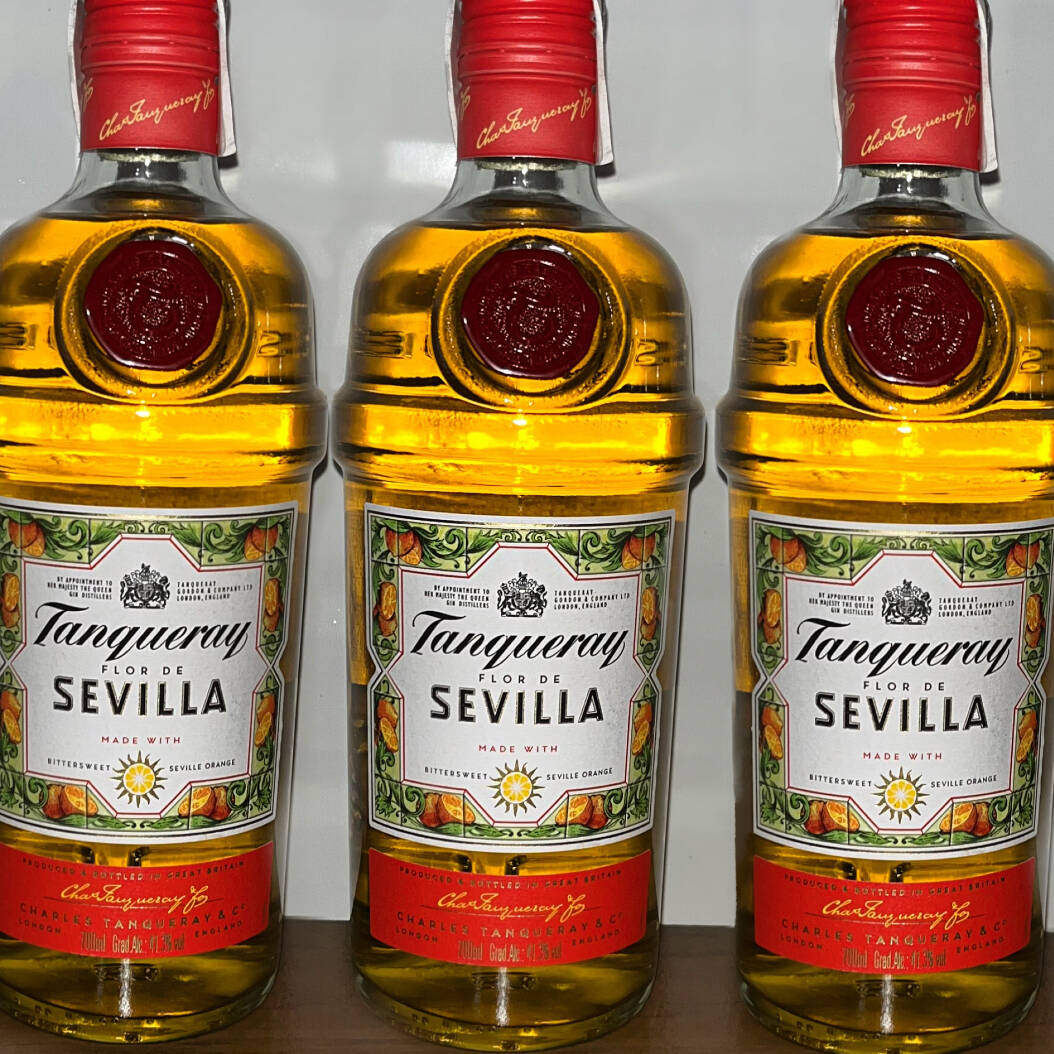 1 Garrafa Tanques sevilla 4 Red Bull tropical 4 gelo de coco