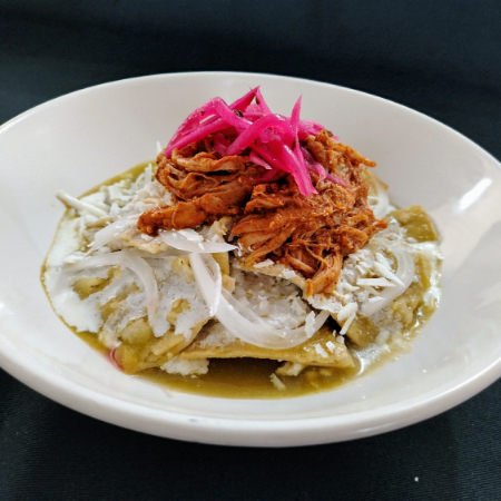 Chilaquiles con Cochinita Pibil