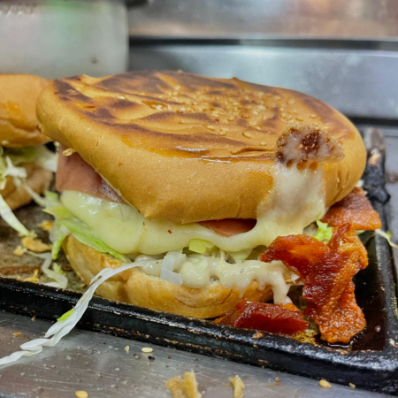 Combo Aplastado con Pollo + Bebida