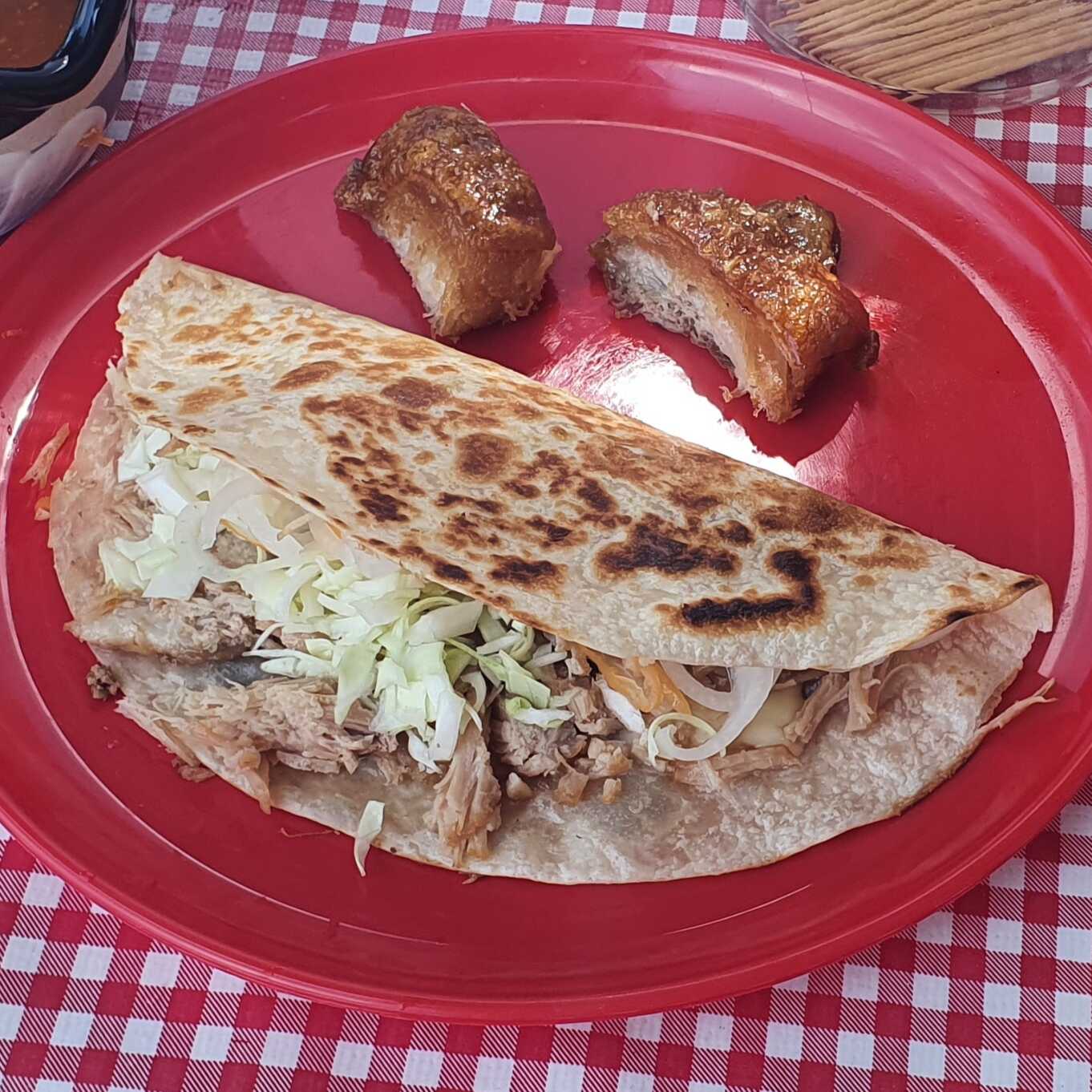 Quesadilla de Cochito...