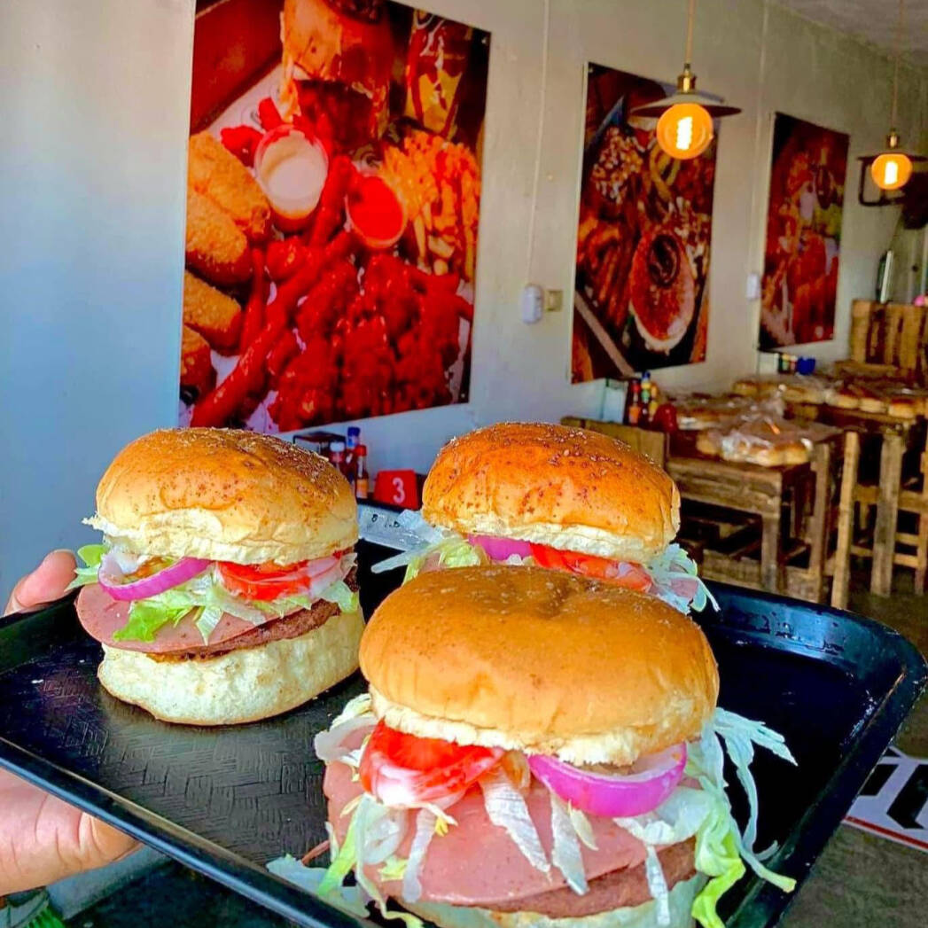 Triton Burger
