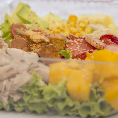 Ensalada de Pollo y Cerdo