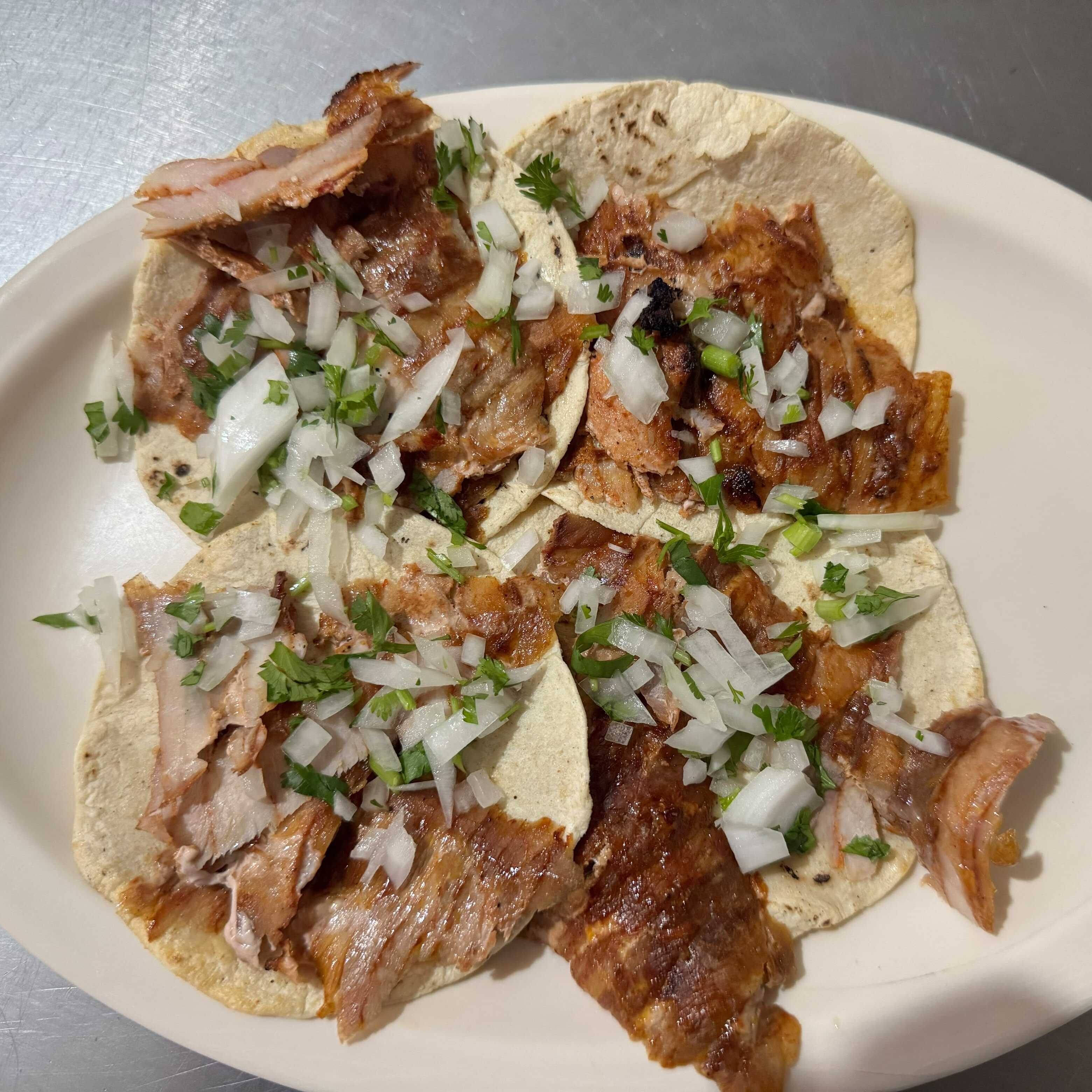 Taco Al Pastor 2x1