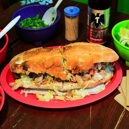 Torta De Carnitas