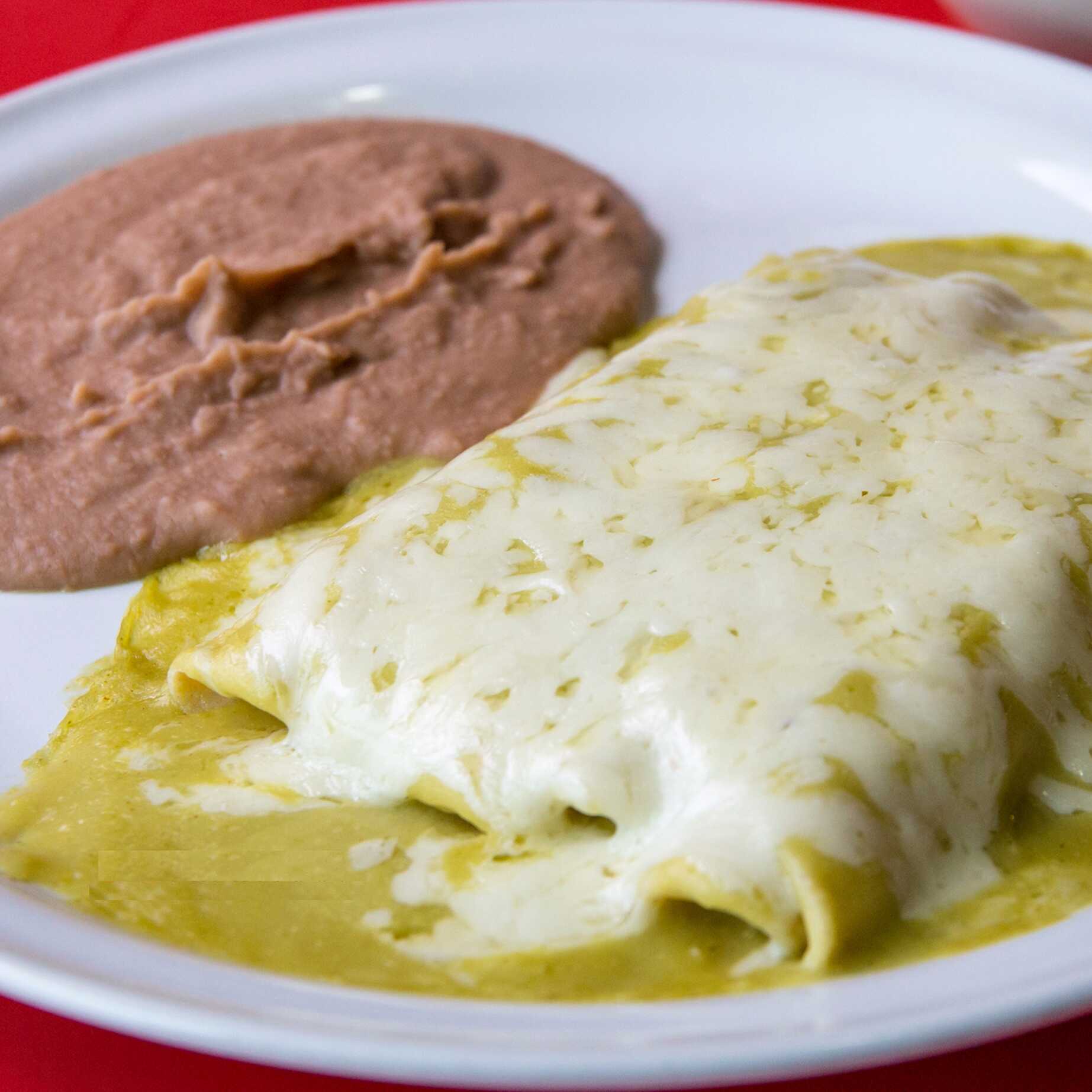 Orden de Enchiladas Suizas de Queso