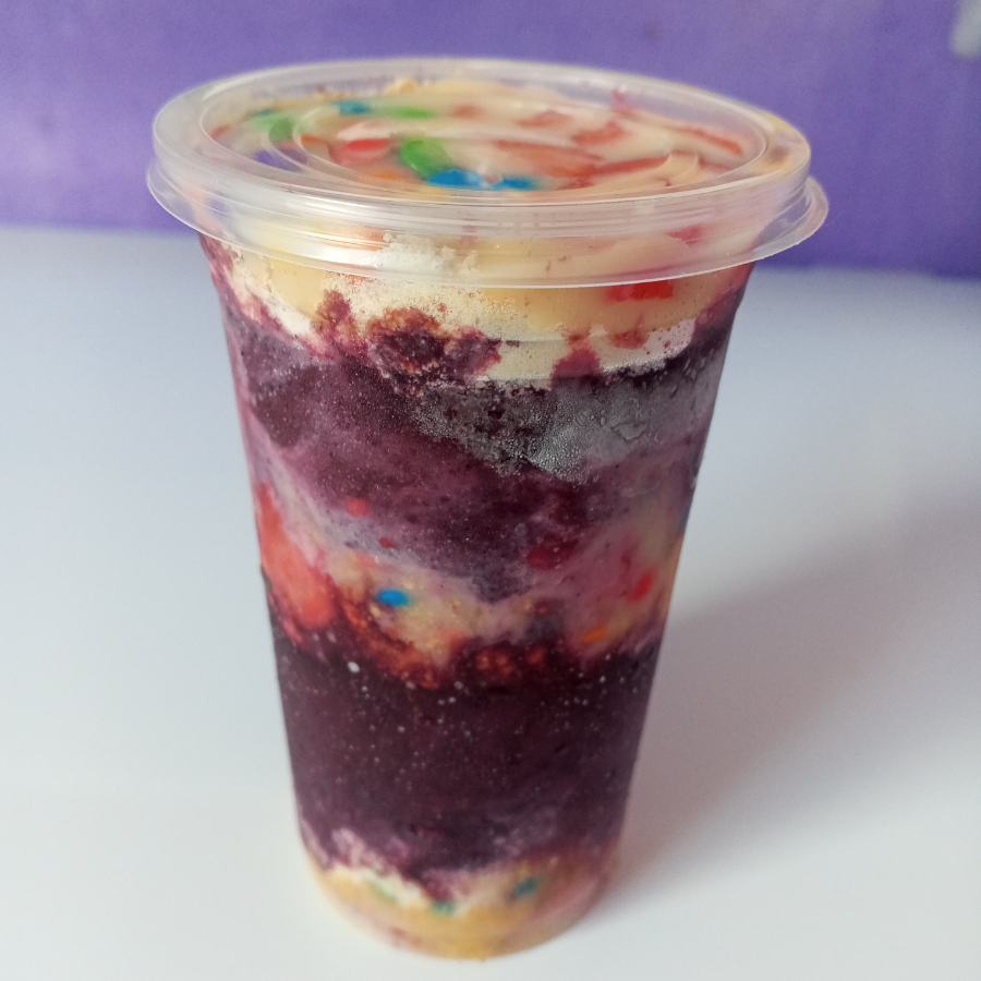 Açai, leite em pó,,MM,Morango, leite condensado,calda morango