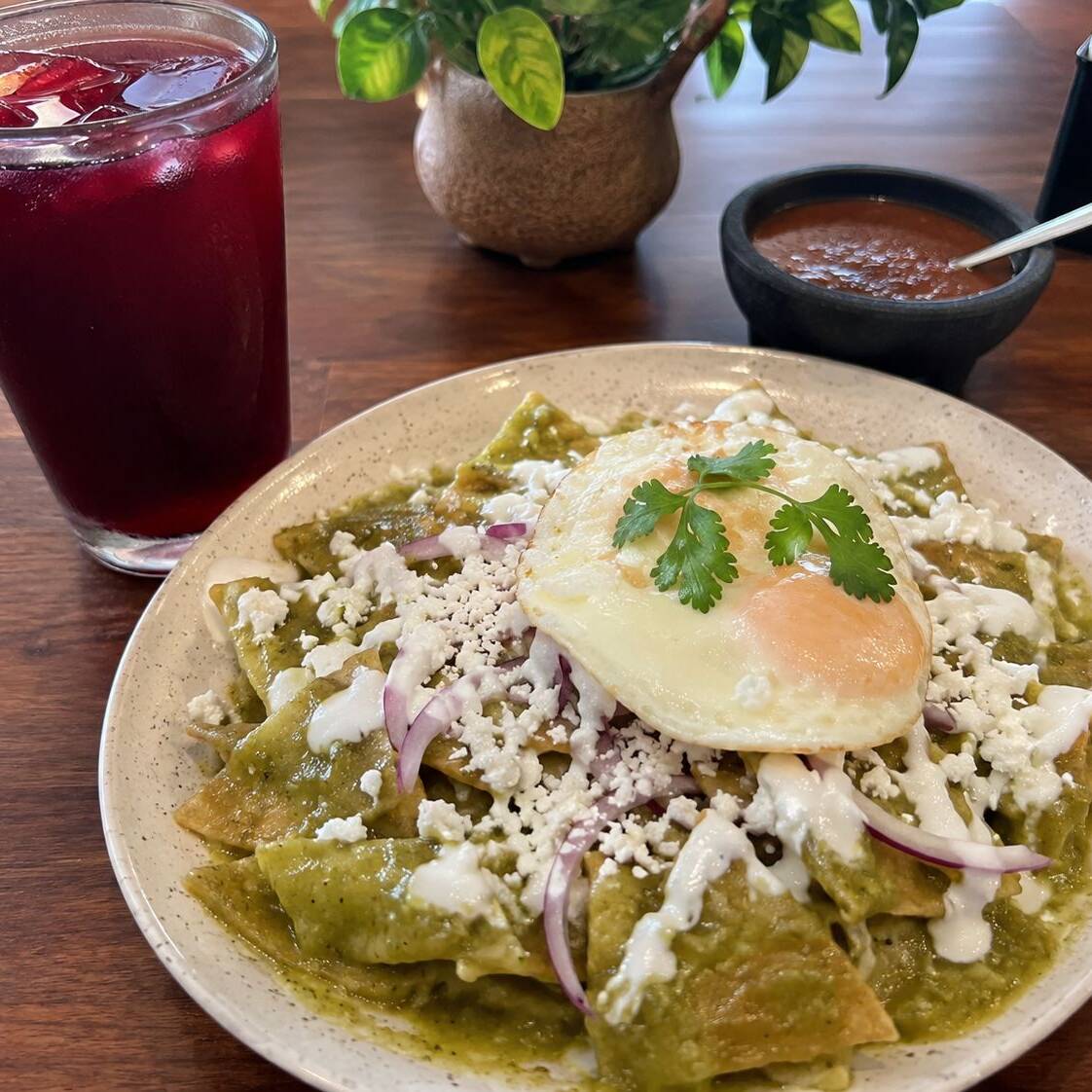 Chilaquiles + agua ½ L