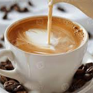 Café tradicional de coador com Leite 400ml adoçado