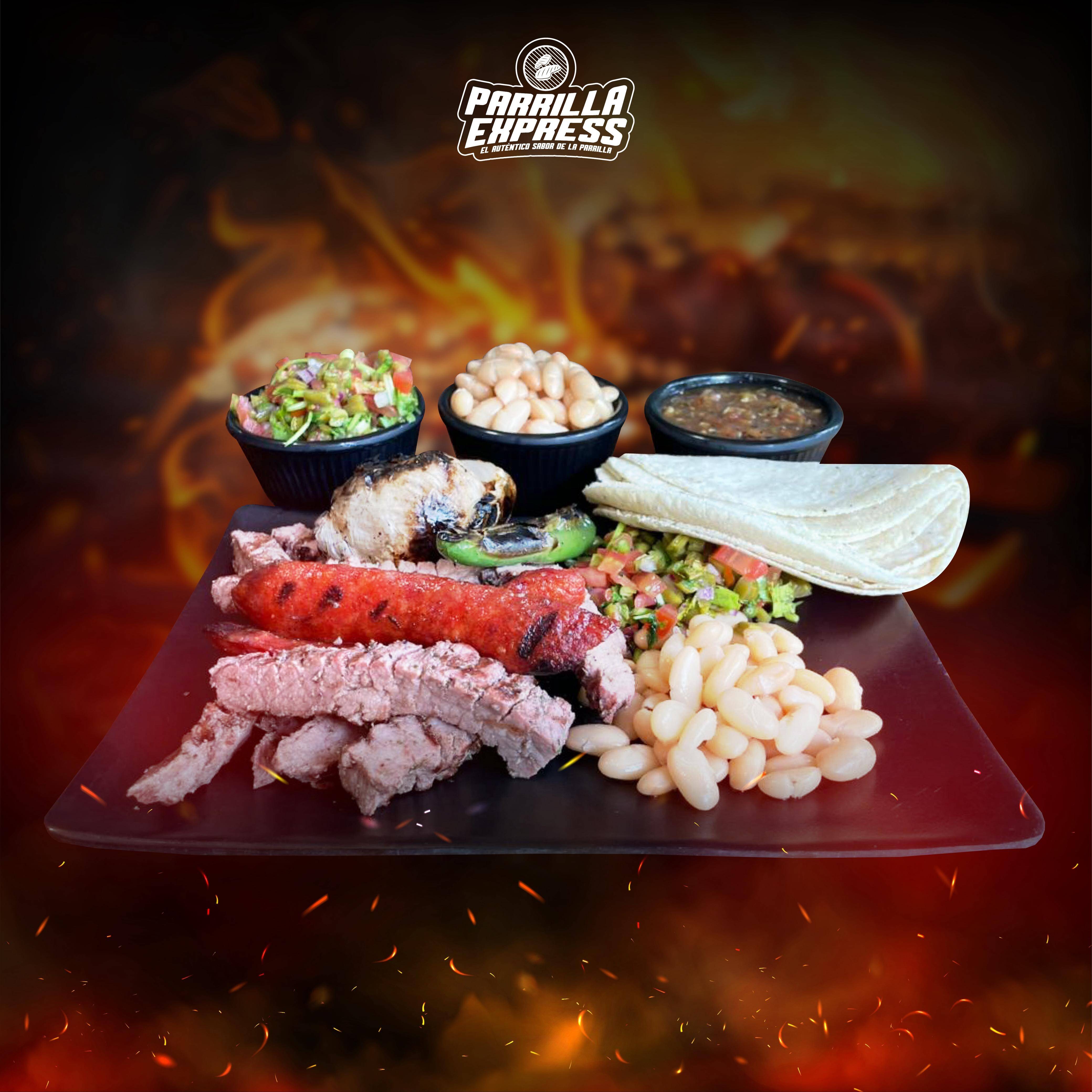 Parrillada Arrachera y Chorizo