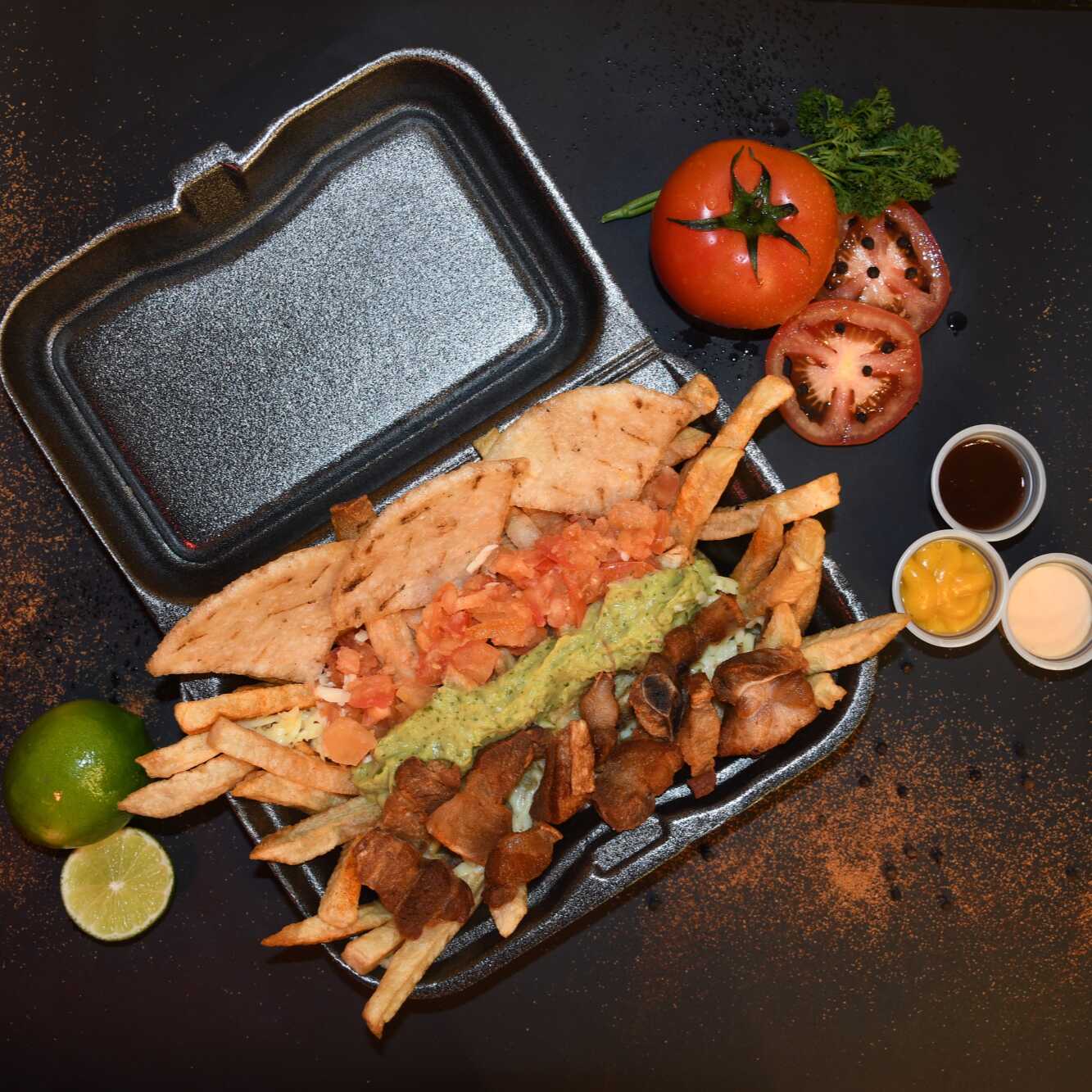 ChicharrónPapas