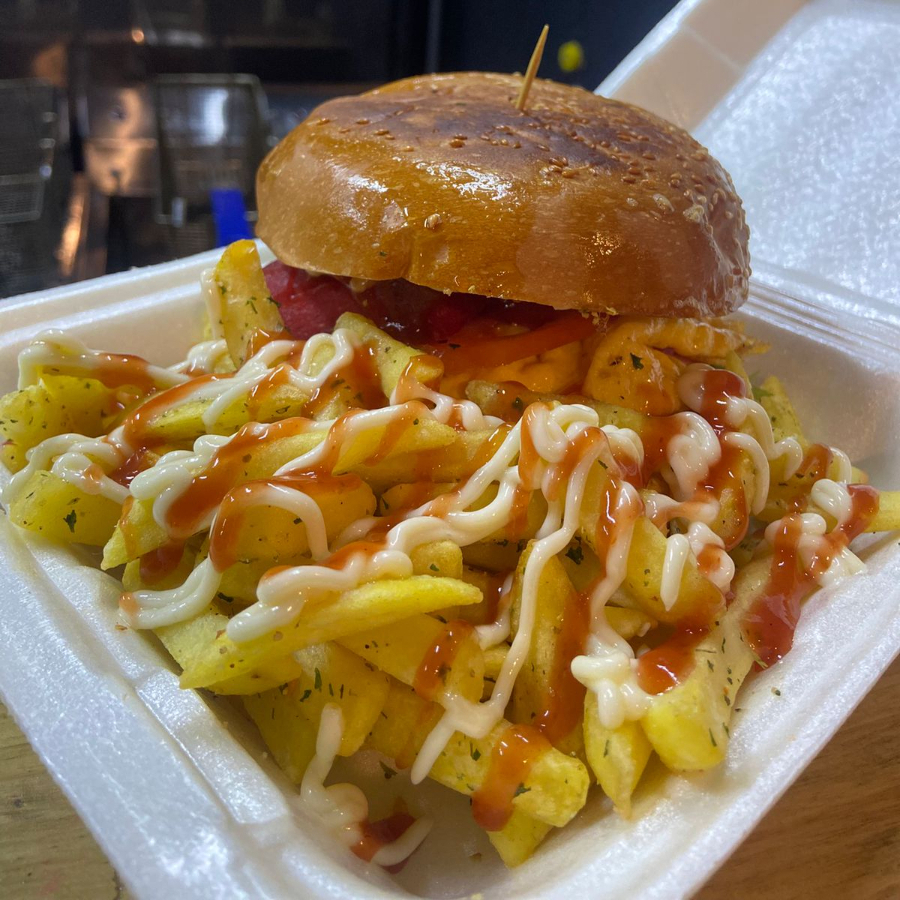 Burger Triple X con Papas