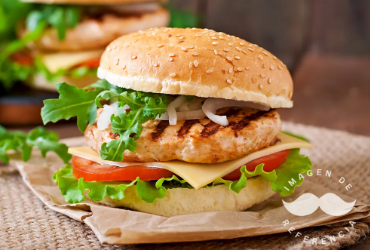 Hamburguesa Pechuga Empanizada Papas