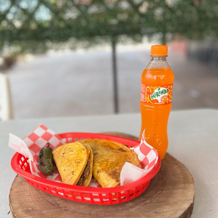 Combo-Taco Maiz+Taco de Harina+Refresco de Sabor