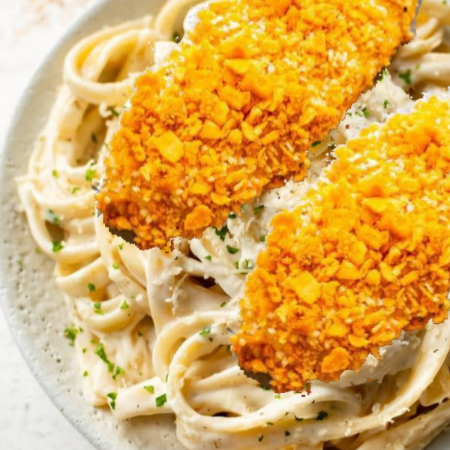 Fetuccini con Tiras Crispy
