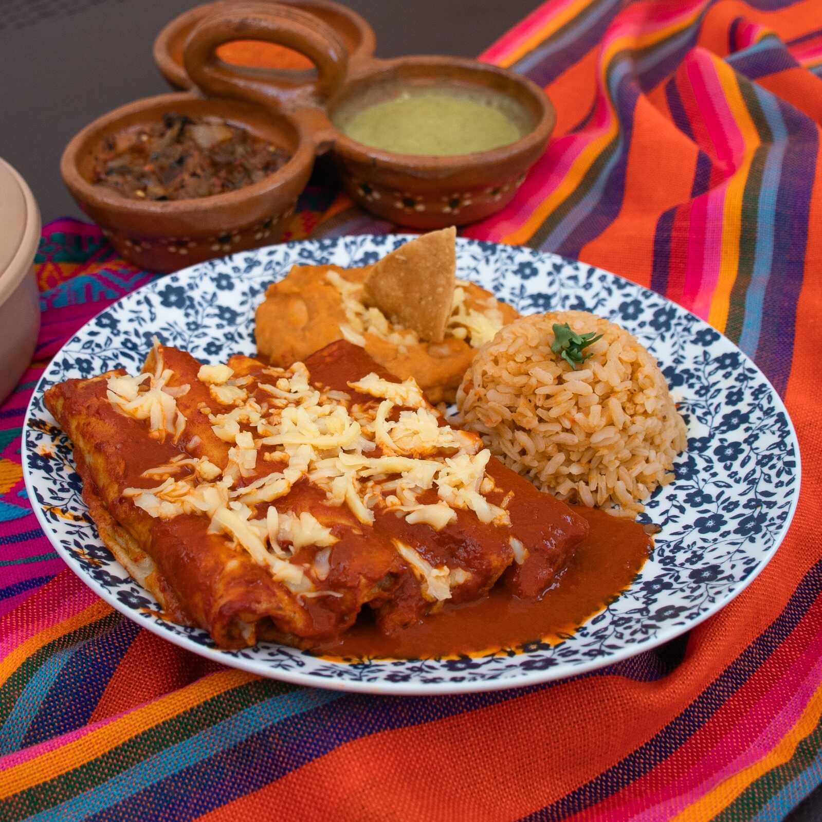 Enchiladas rojas