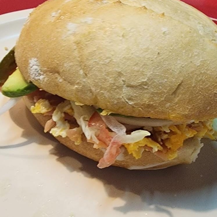 Torta Jamón, Huevo