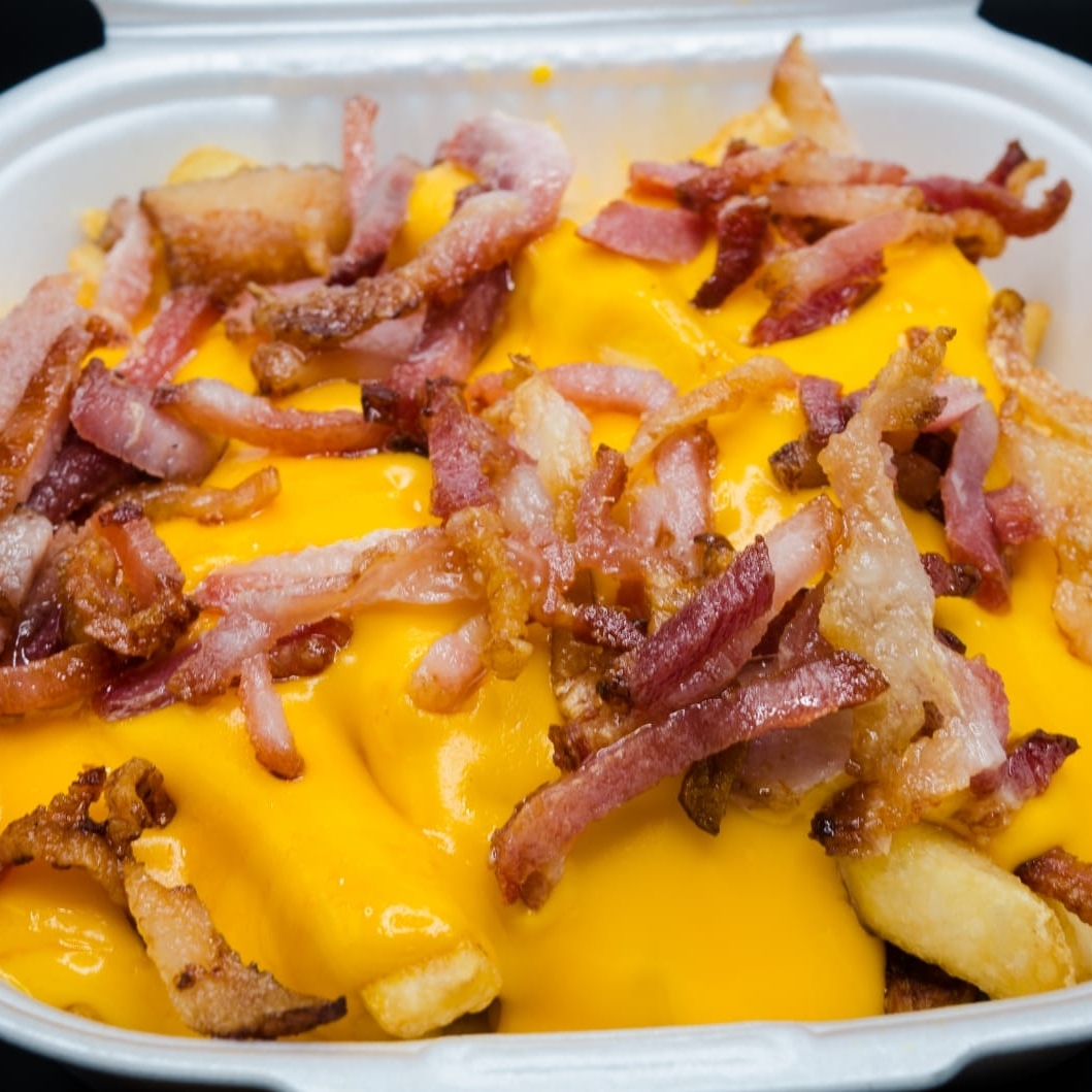 Papas con Queso y Tocino (200gr)