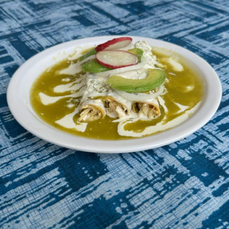 Enchiladas Verdes Rellenas de Pollo (3Pzas)