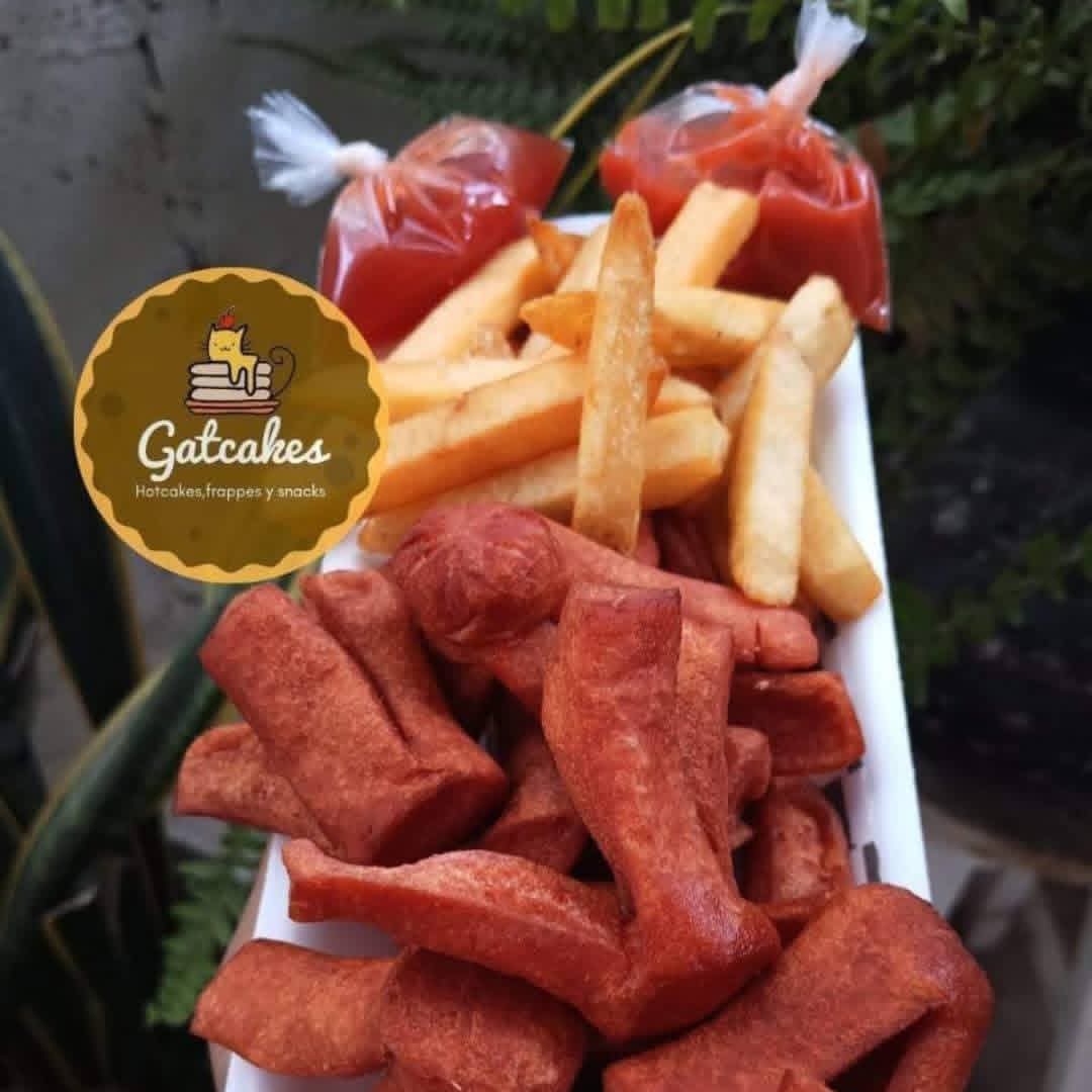 Salchipapas