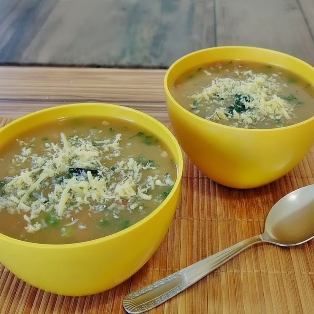 Nesta opção você pode escolher duas sopas do mesmo sabor(tamanho 600ml) ou diferente. Bem caprichado, do jeitinho que você gosta.