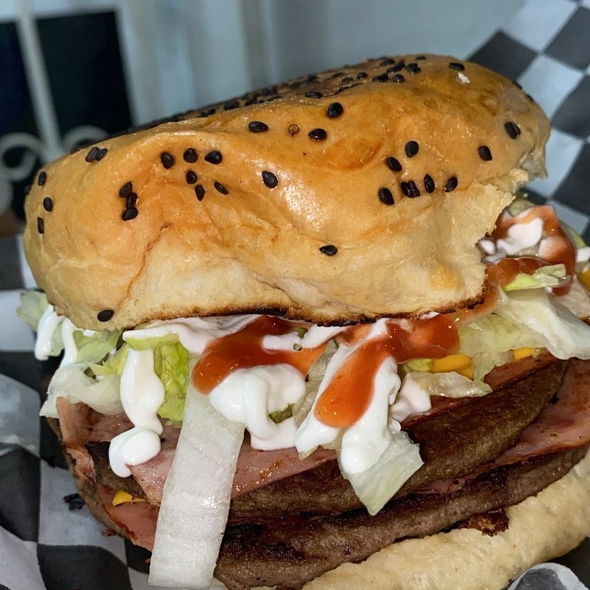 HAMBURGUESA COMBO