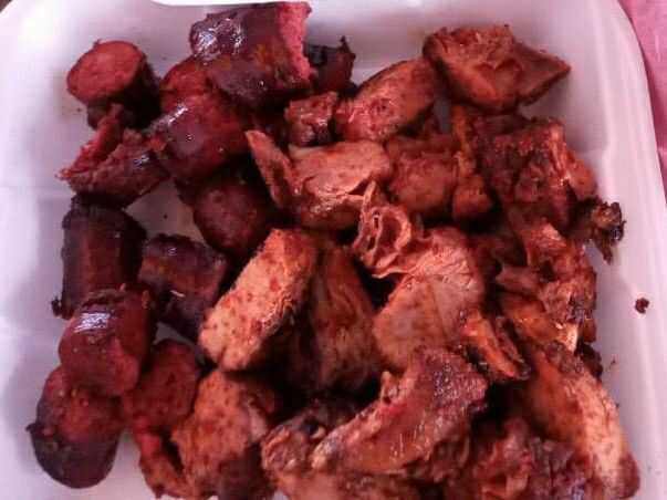 1/2 Kg de Longaniza y Costilla de Cerdo