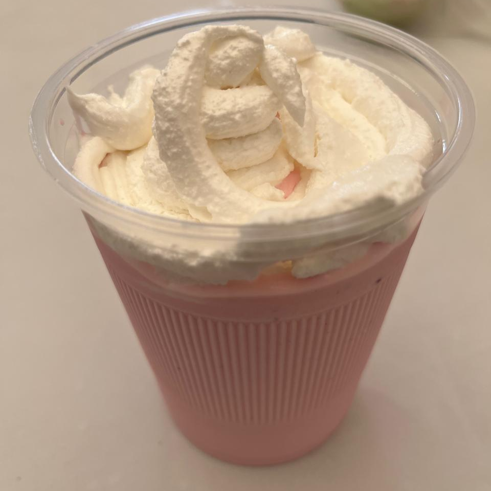 1/2 LT Malteada de Fresa