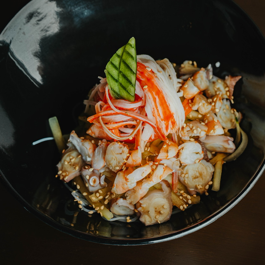 Ensalada Sunomono de Camarón
