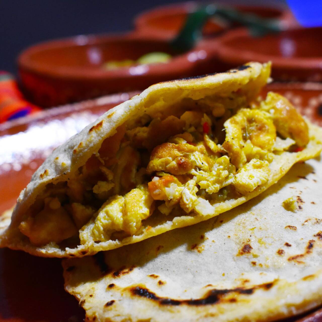 Gordita de Maiz - Huevo con chile