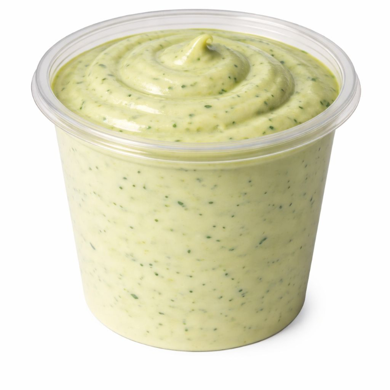 Molhinho verde caseiro, com sabor leve e bem cremoso.