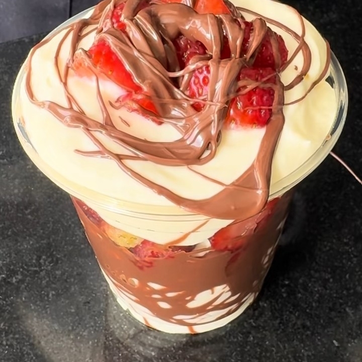 FRESAS CON CREMA 500ML