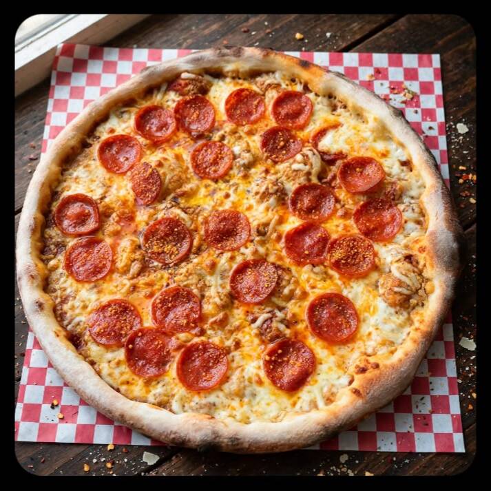 Pizza Pepperoni Artesanal
