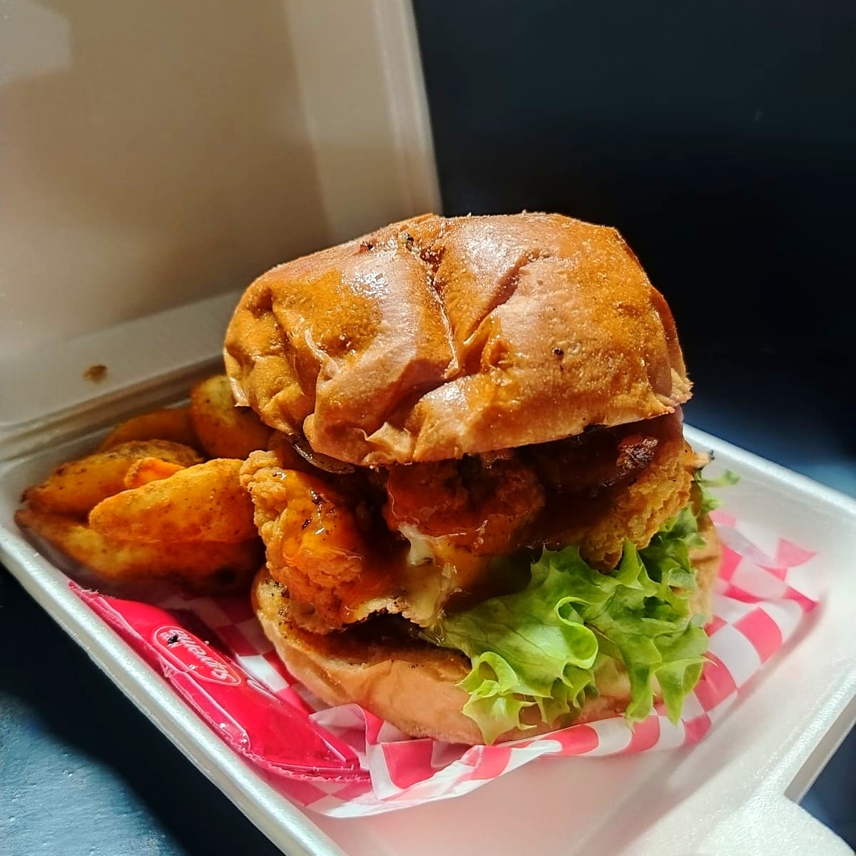 Hamburguesa Boneless Con Papas