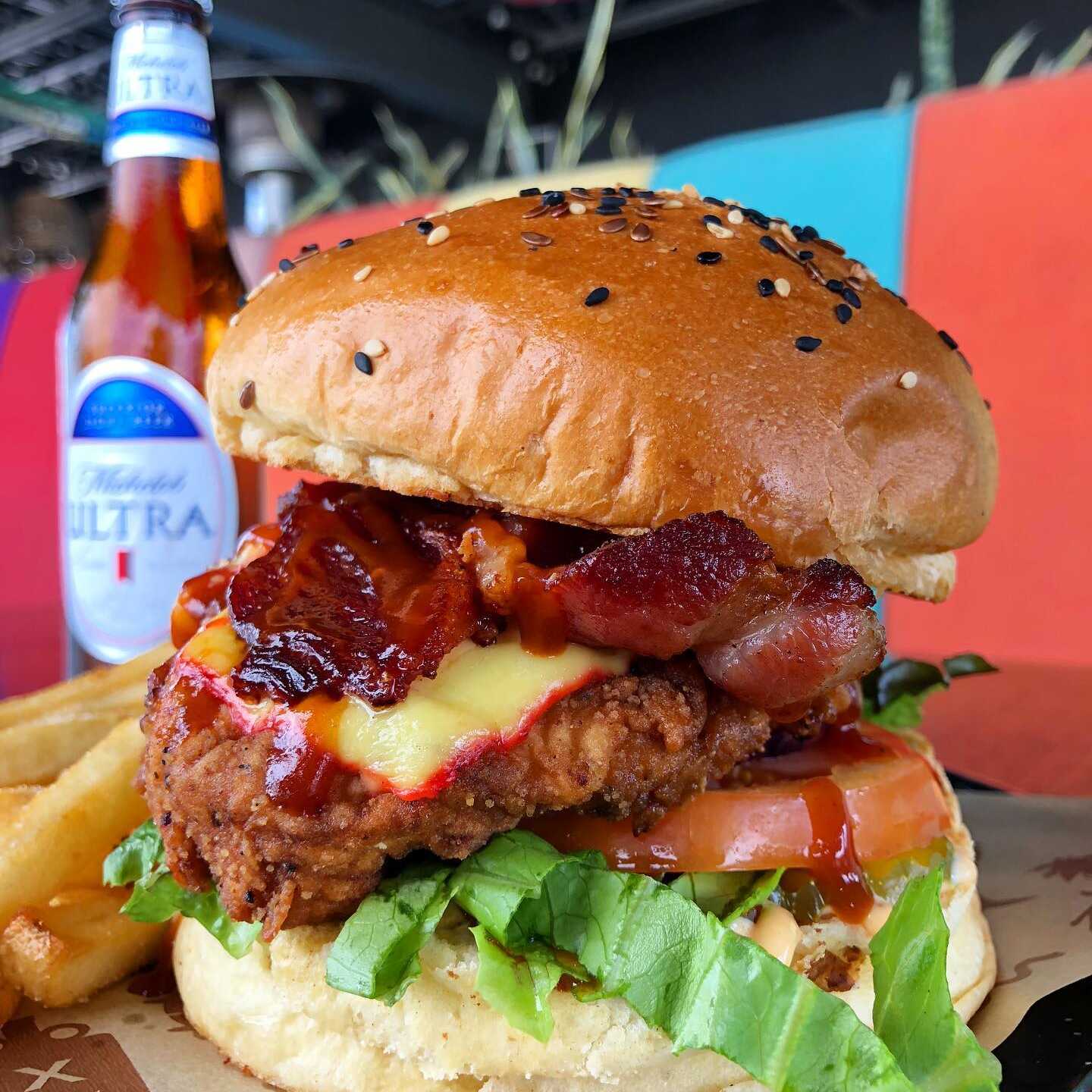 CHICKEN SANDWICH