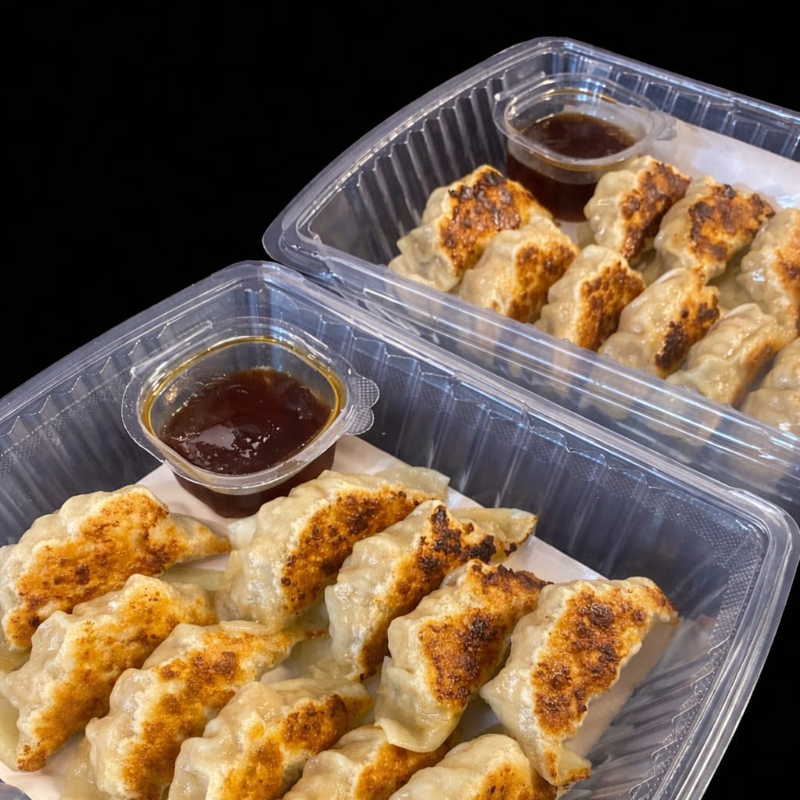 10 Gyozas Mixtas con 2 Salsas Gyoza