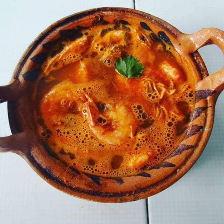 Caldo de Camarón en Cáscara