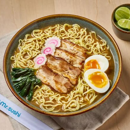 Sopa Coco Ramen – Pollo, Huevo y Verduras en Caldo