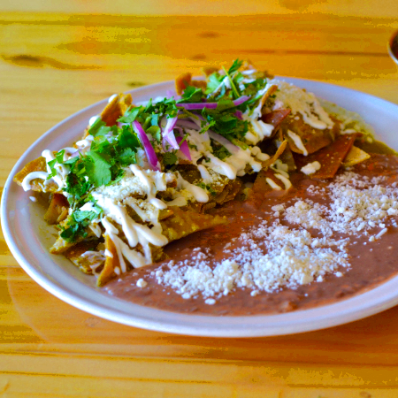 Chilaquiles Rojos Naturales