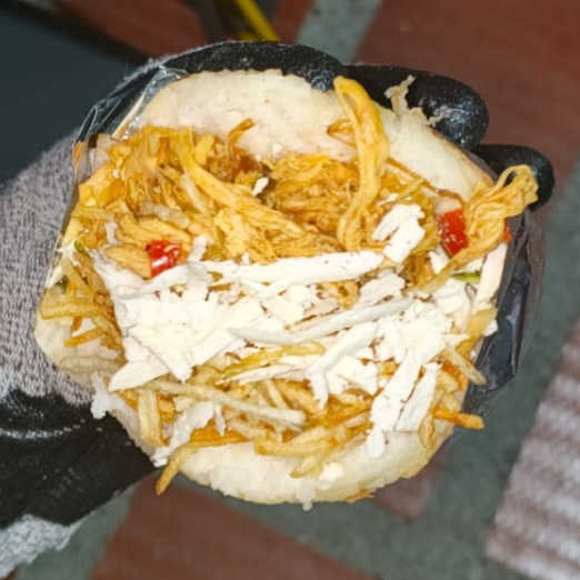 Arepa Rellena De Pollo