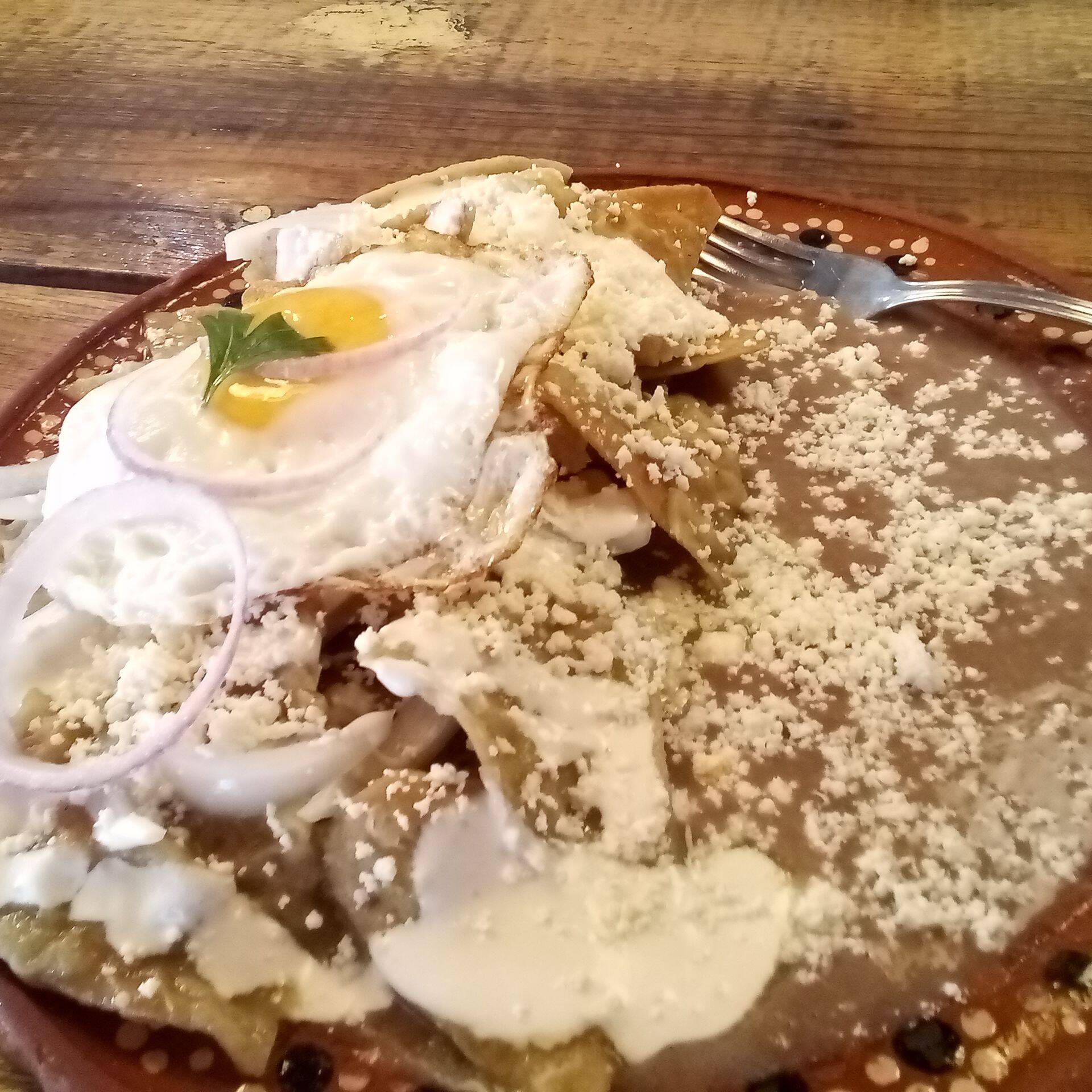 Chilaquiles con Huevo