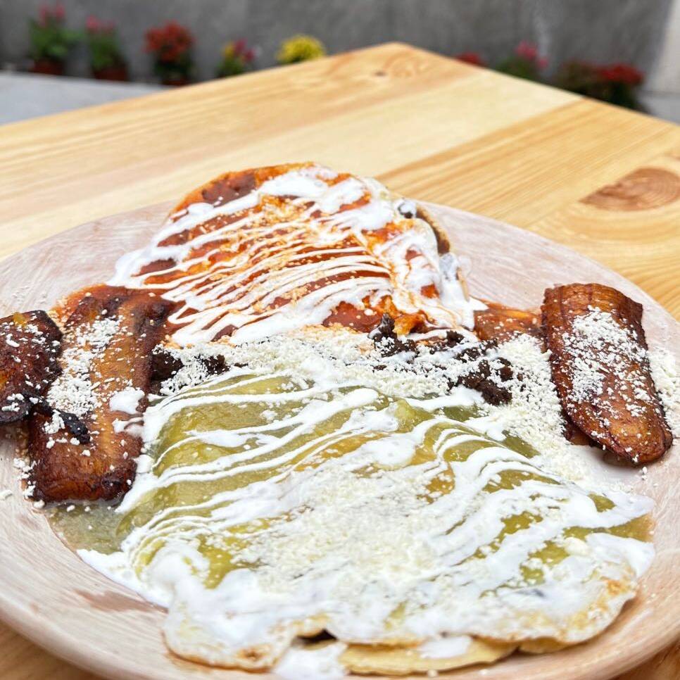 Huevos Divorciados