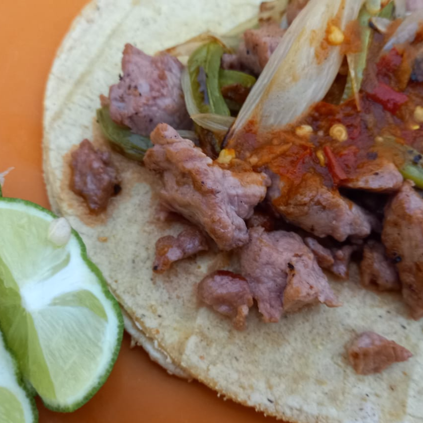 Combo tacos de arrachera
