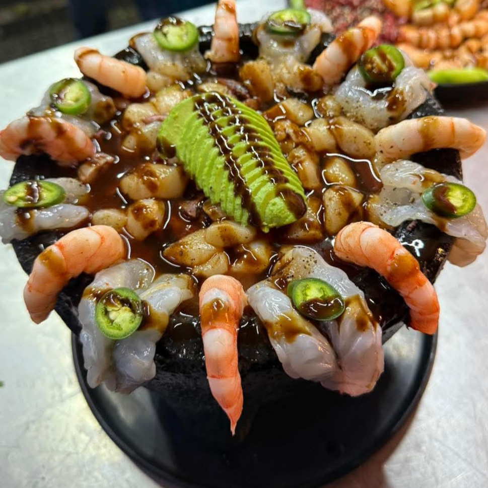 MOLCAJETE DE MARISCOS